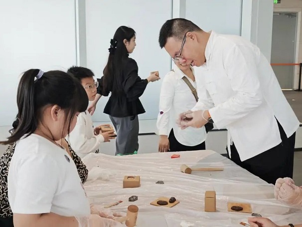 星活力｜歡樂過端午 節(jié)慶“嘆”非遺